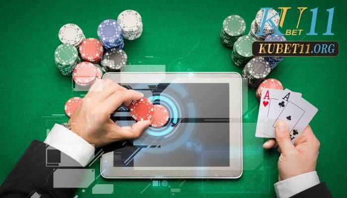 Nắm chắc mẹo đánh bài online tại Kubet để chiến thắng